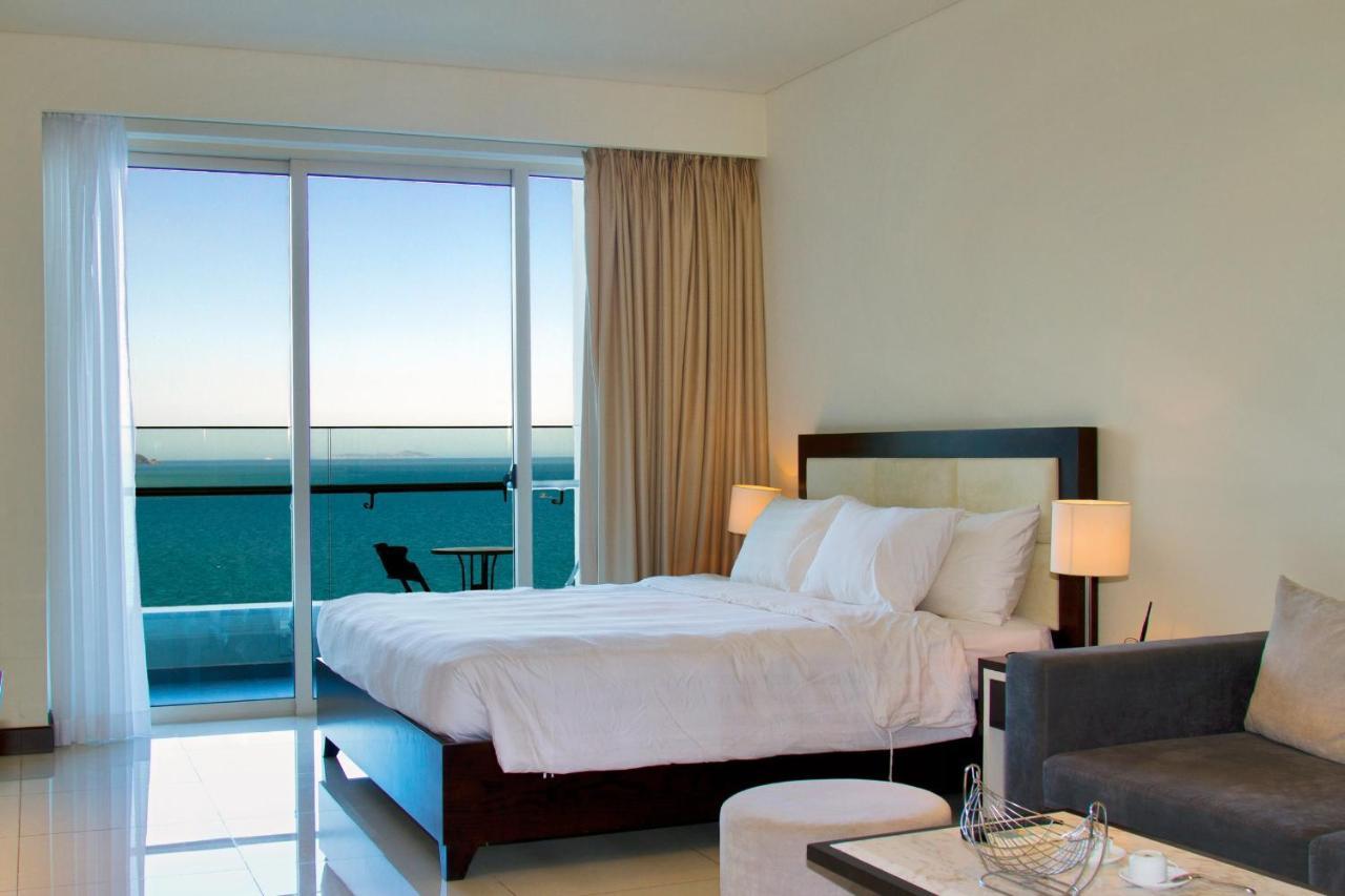 Neo Century Sea View Nha Trang Aparthotel Εξωτερικό φωτογραφία